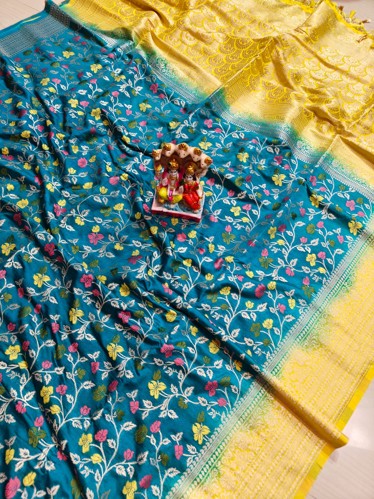 Soft Allover Meena khaddi pashmina silk
