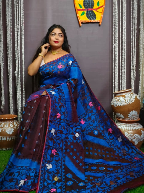 Exclusive pujo special karat ekkat jamdani