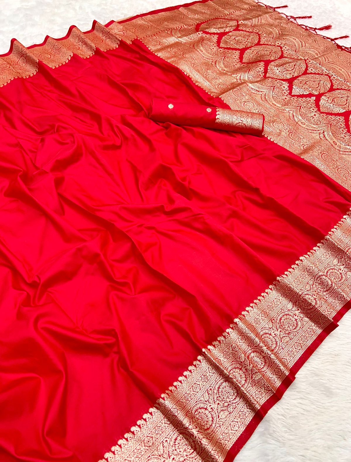 Premium quality pure doulton banarasi Silk