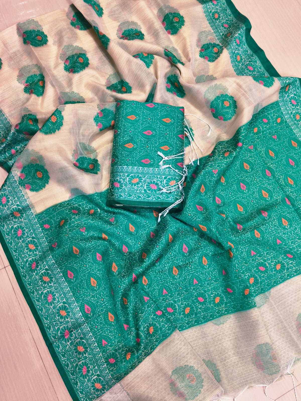 Premium Rajasthani Gadhwal Silk Saree – All Over Floral Meena Design
