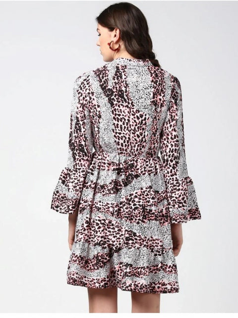 Generic Women's Polyester Animal Print Bell Sleeve Above Knee Dress (Pink - Black)