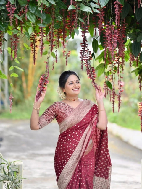 Women's Silk Printed Saree With Unstitched Blouse 5.5Mtr (Maroon)