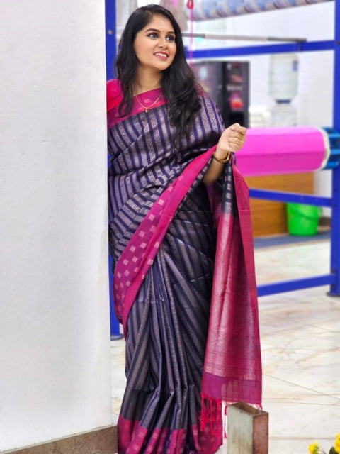 Women's Silk Printed Saree With Unstitched Blouse 5.5Mtr (Navy Blue)