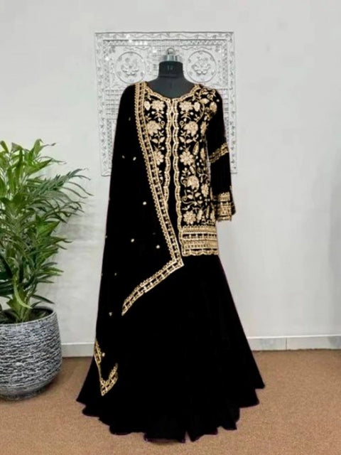 Generic Women's Georgette Embroidery 3-4th Sleeve V-Neck Kurti, Palazzo And Dupatta Set (Black)