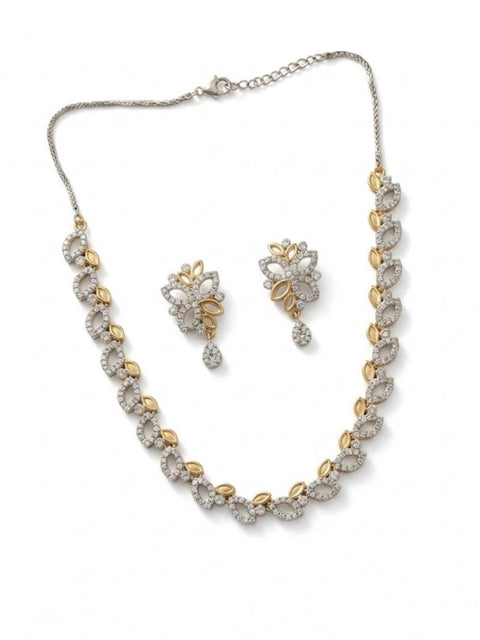Women's Brass Silver Plated Necklace set (Silver)