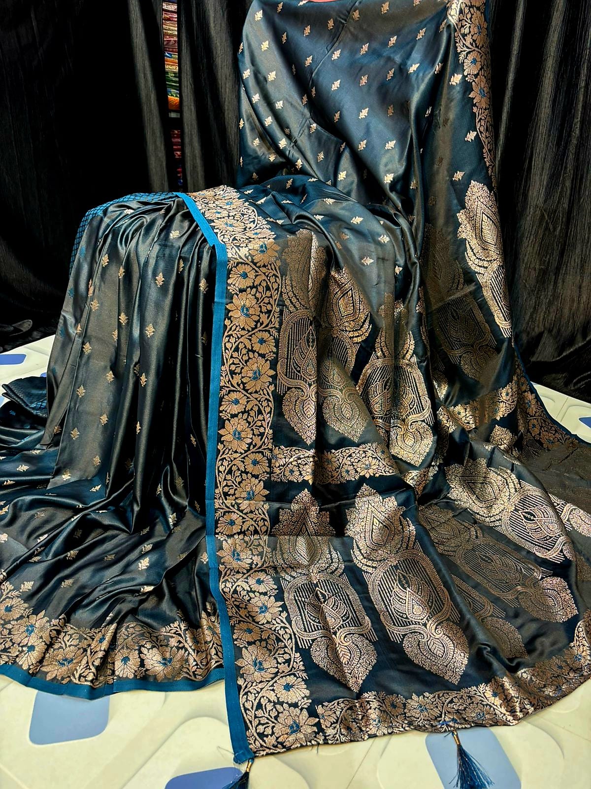 Premium quality pure doulton banarasi Silk