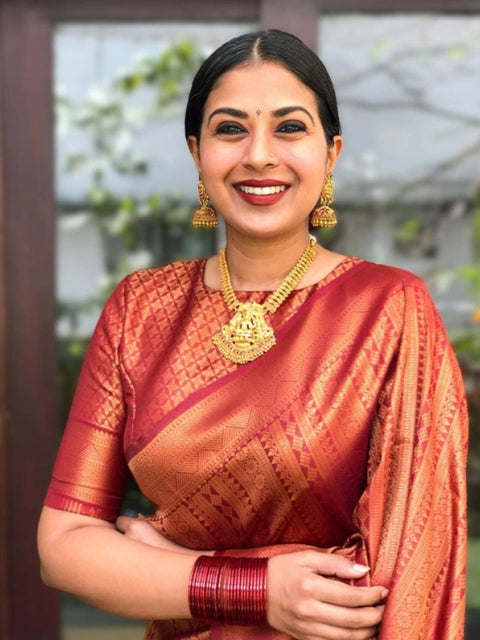 Women's Litchi silk Printed Saree With Unstitched Blouse (Red)