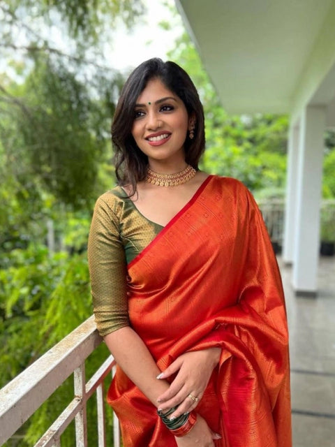 Women's Litchi silk Printed Saree With Unstitched Blouse (Red)