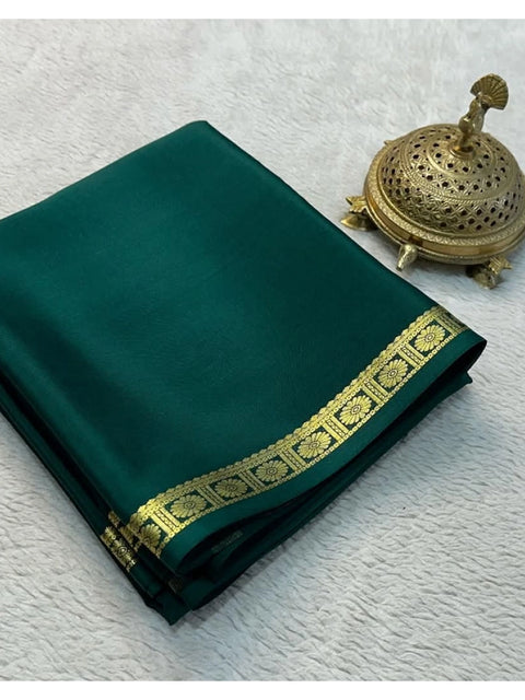 Women's Crepe Chit Pallu Solid Saree With Unstitched Blouse 5.5Mtr (Green)