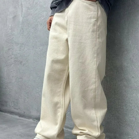 Beige_loose_fit_baggy