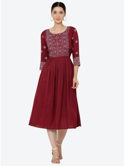 Generic Women's Casual Rayon 3-4th Sleeves Kurti (Maroon)