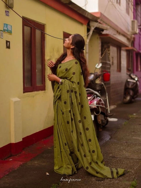 Women's Linen Printed Saree With Unstitched Blouse 5.5Mtr (Green)