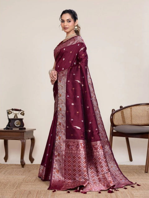 Women's Jacquard Woven Saree With Unstitched Blouse 5.5Mtr (Maroon)