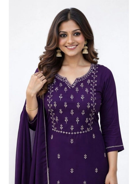 Women's Georgette Ethnic Motif Round 3/4th Sleeve Kurti With Pant Dupatta Set (Purple)