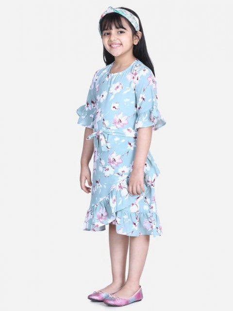 Generic Girl's Polyester Crepe Floral Bell Sleeve Dress (Turquoise Blue)