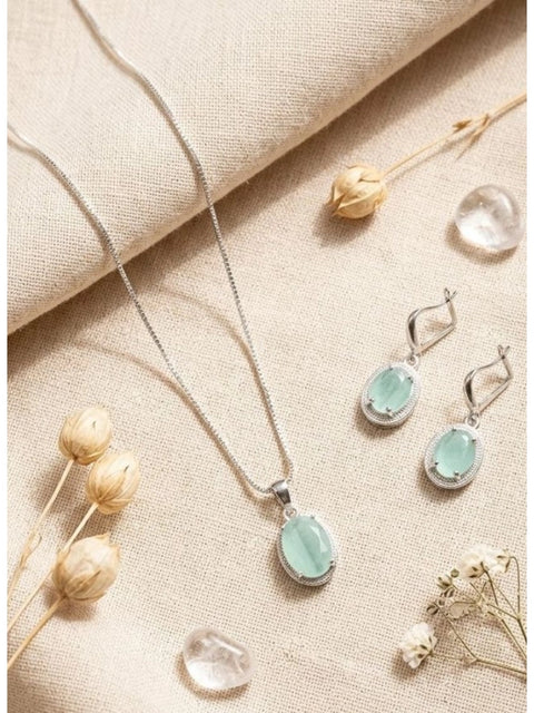 Women's Brass Silver Plated Pendant Set (Turquoise)