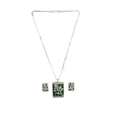 Women's Brass Silver Plated Pendant Set (Green)
