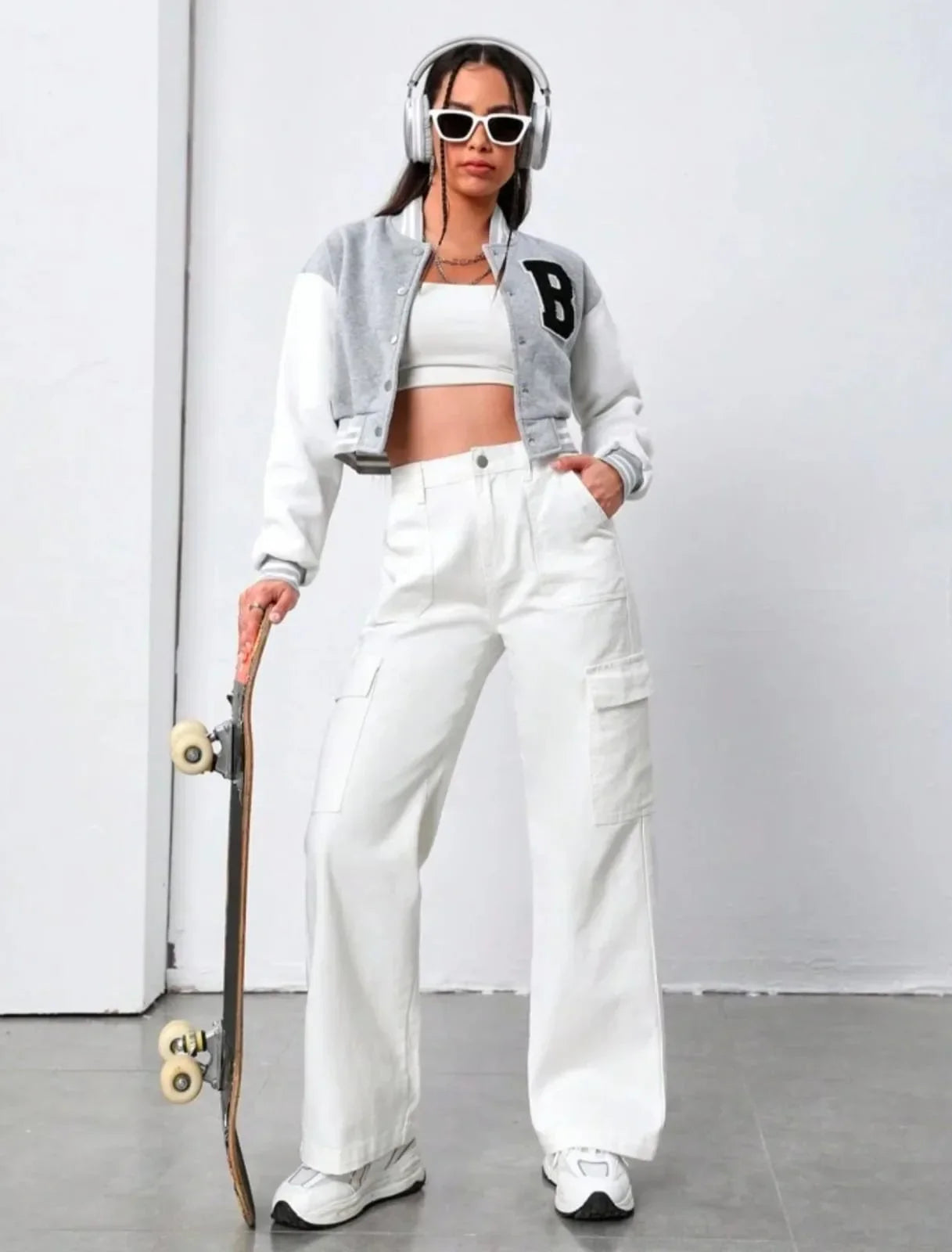 White 6 Pockets Cargo