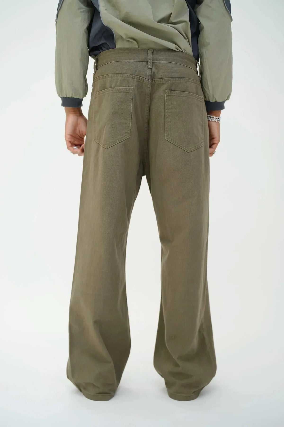 Wide Leg Baggy Jeans