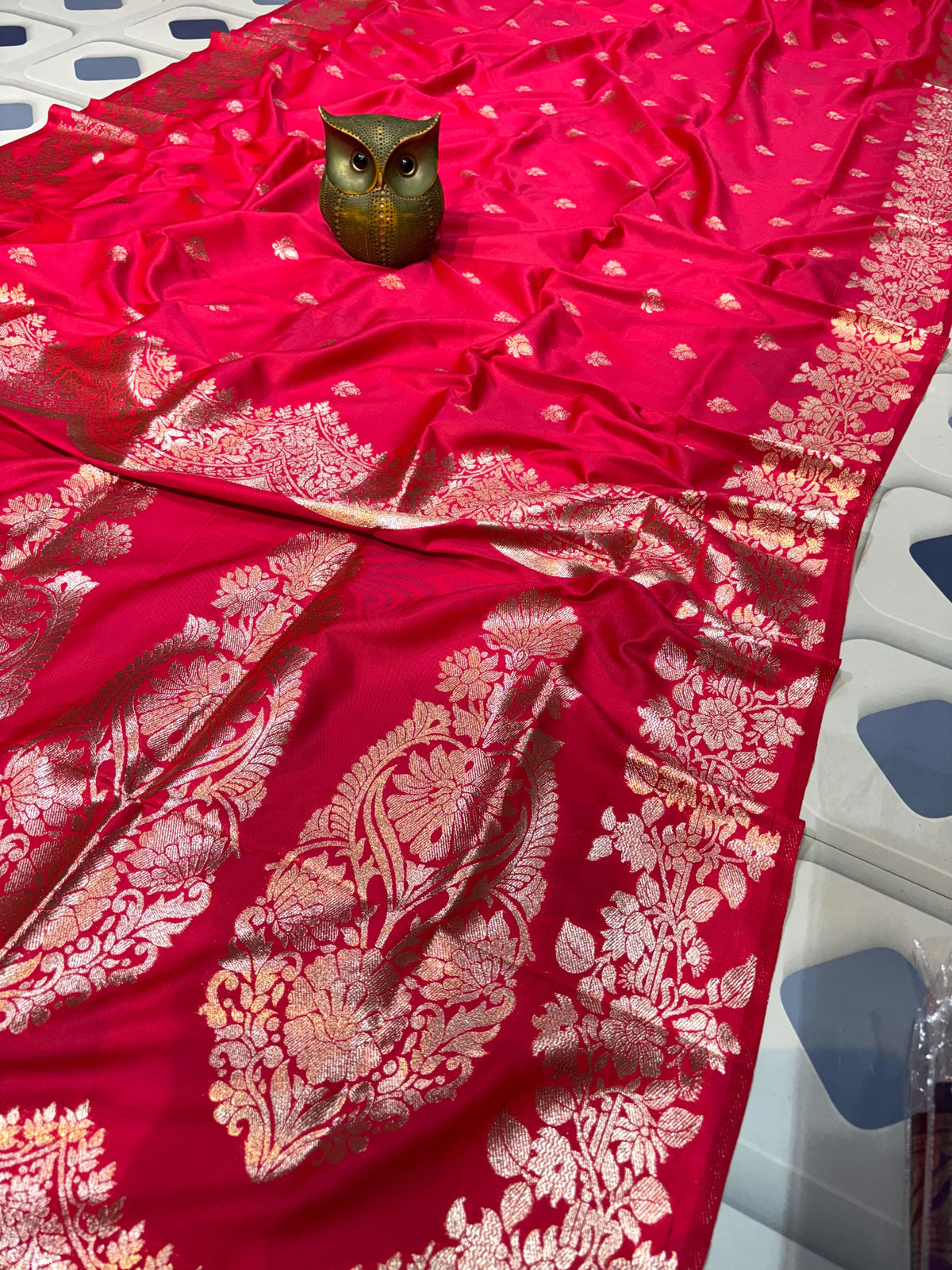 Premium quality pure doulton banarasi Silk