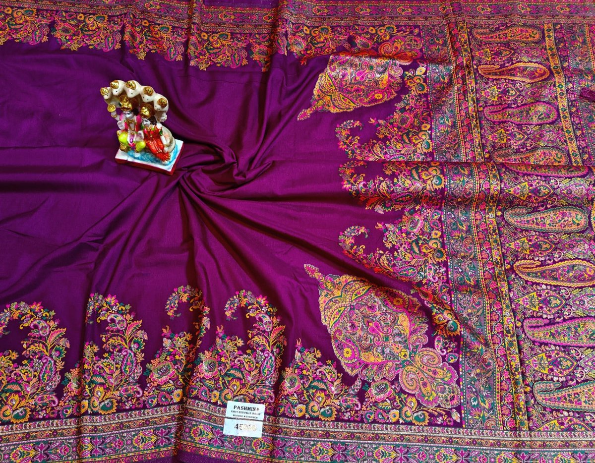 Luxurious Pashmina Silk Saree featuring Intricate Kalka Weave
