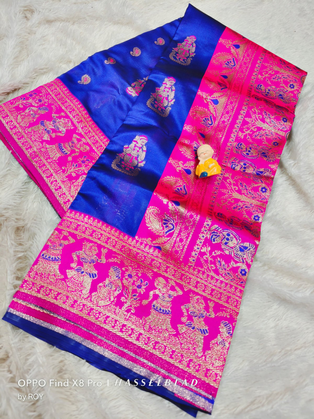 BEAUTIFUL SWARNACHURAM Very soft quality All over golden zari weaving