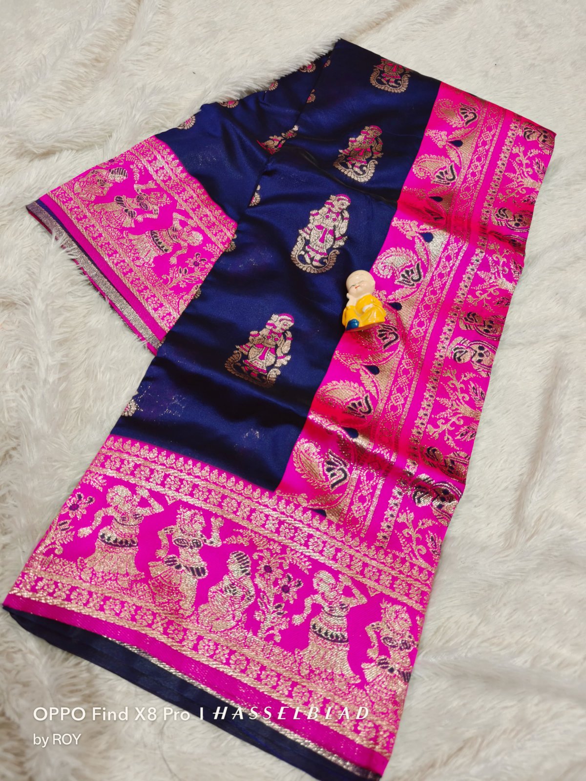 BEAUTIFUL SWARNACHURAM Very soft quality All over golden zari weaving