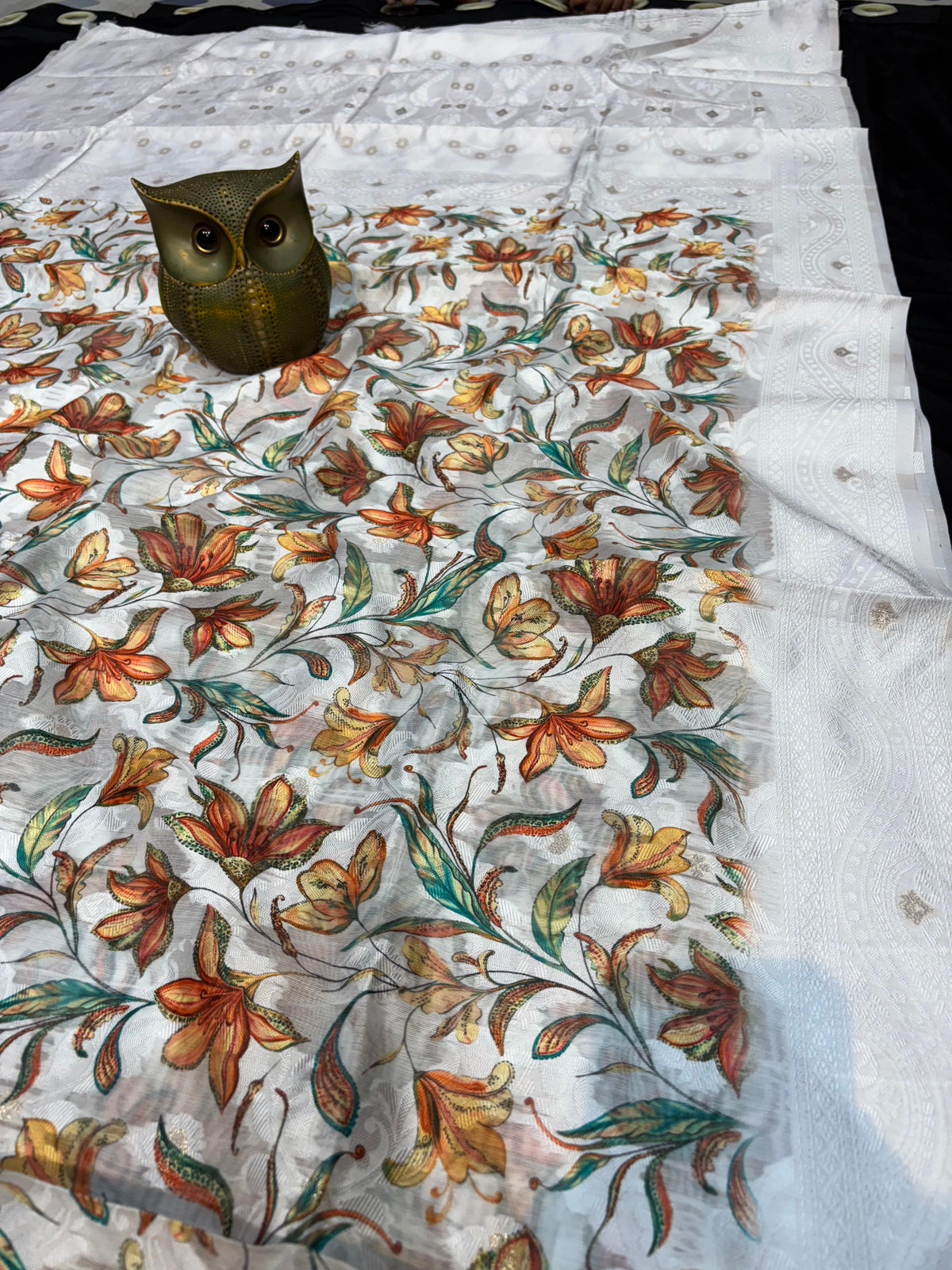 Super soft pure doulton lite weight open border banarasi Silk